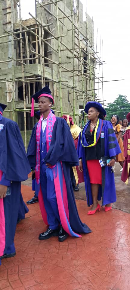 Graduation Moment 42